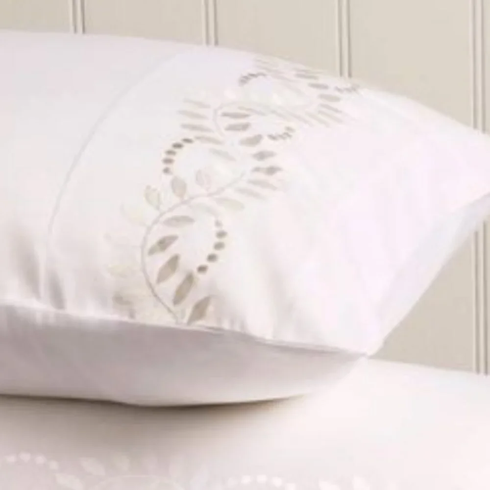 3 Pc Set Christy Richmond Embroidered Floral Queen Duvet Cover